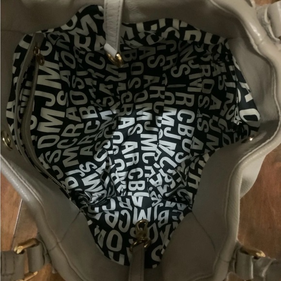 Perfect condition Leather handbag - Picture 6 of 11